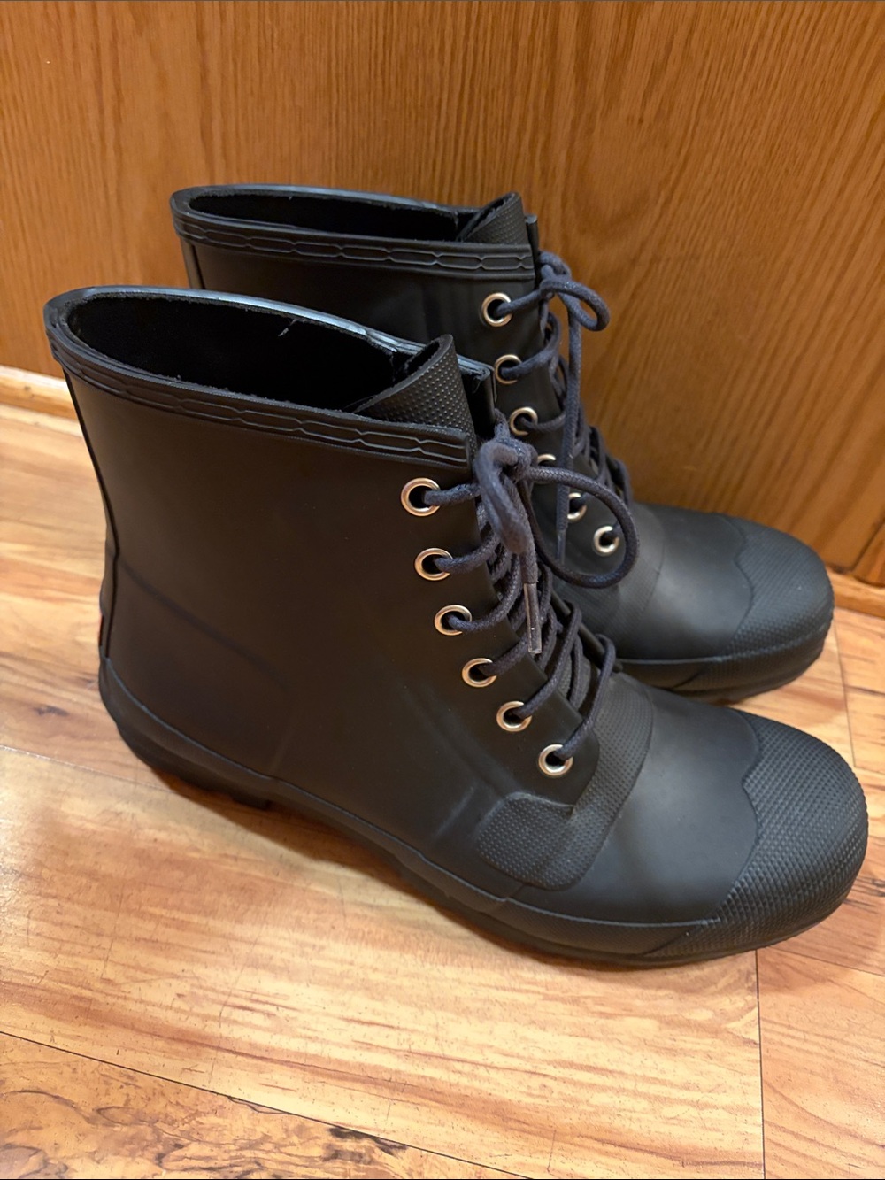 RARE Hunter Original Men Size 13 black rubber laceup boots garden rain snow VGUC